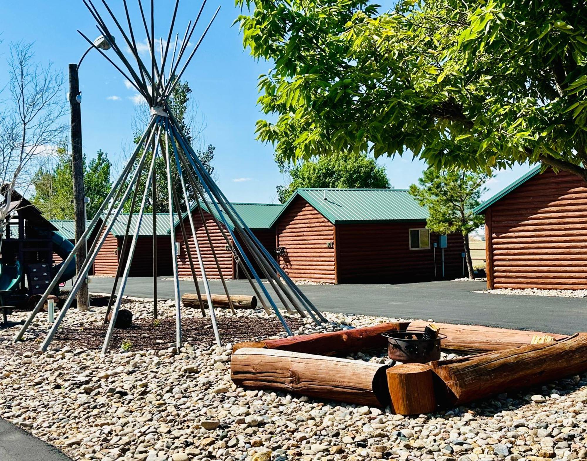 Badlands Frontier Cabins Wall Exterior photo